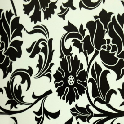 Пленка самоклеящаяся COLOR DECOR 0,45х8м Черные цветы на белом фоне 8422